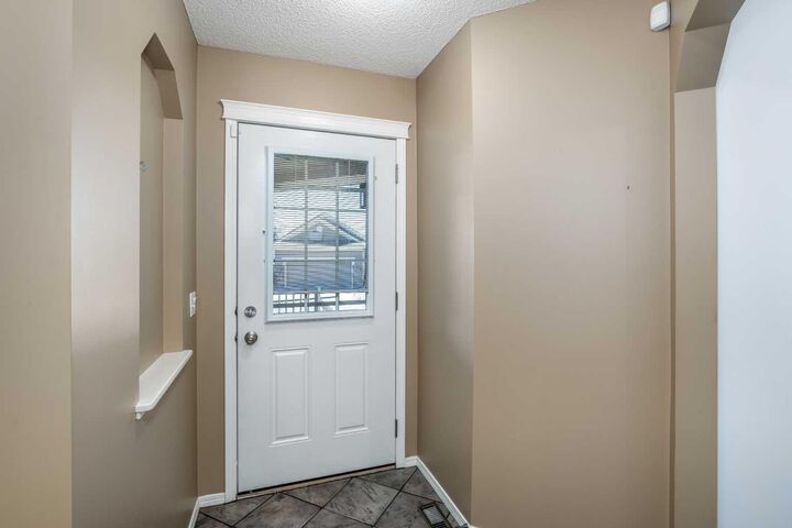 Property Photo: 22 Glensummit Close AB T4C 2J9