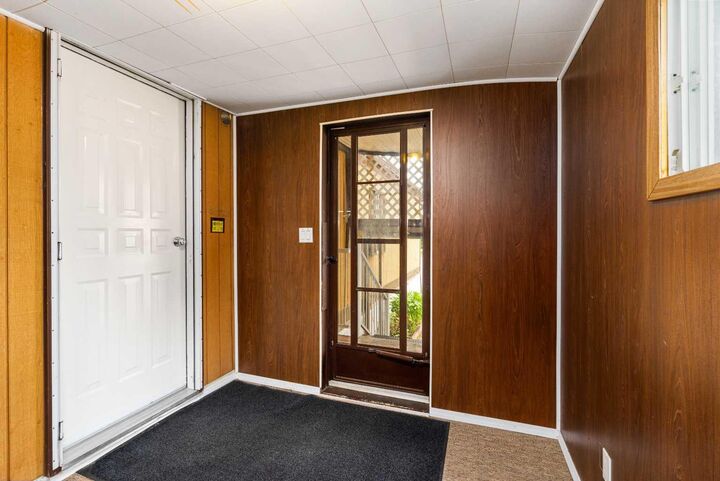 Property Photo:  364 Burroughs Circle NE  AB T1Y 6K3 