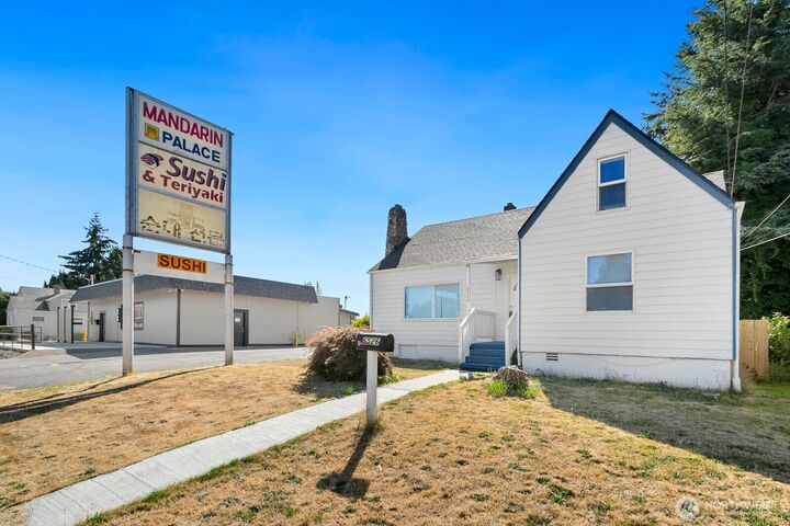 Property Photo: 6526 Pacific Avenue WA 98408
