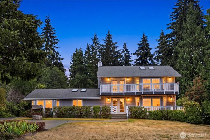 Property Photo: 1269 SW 301st Street WA 98023