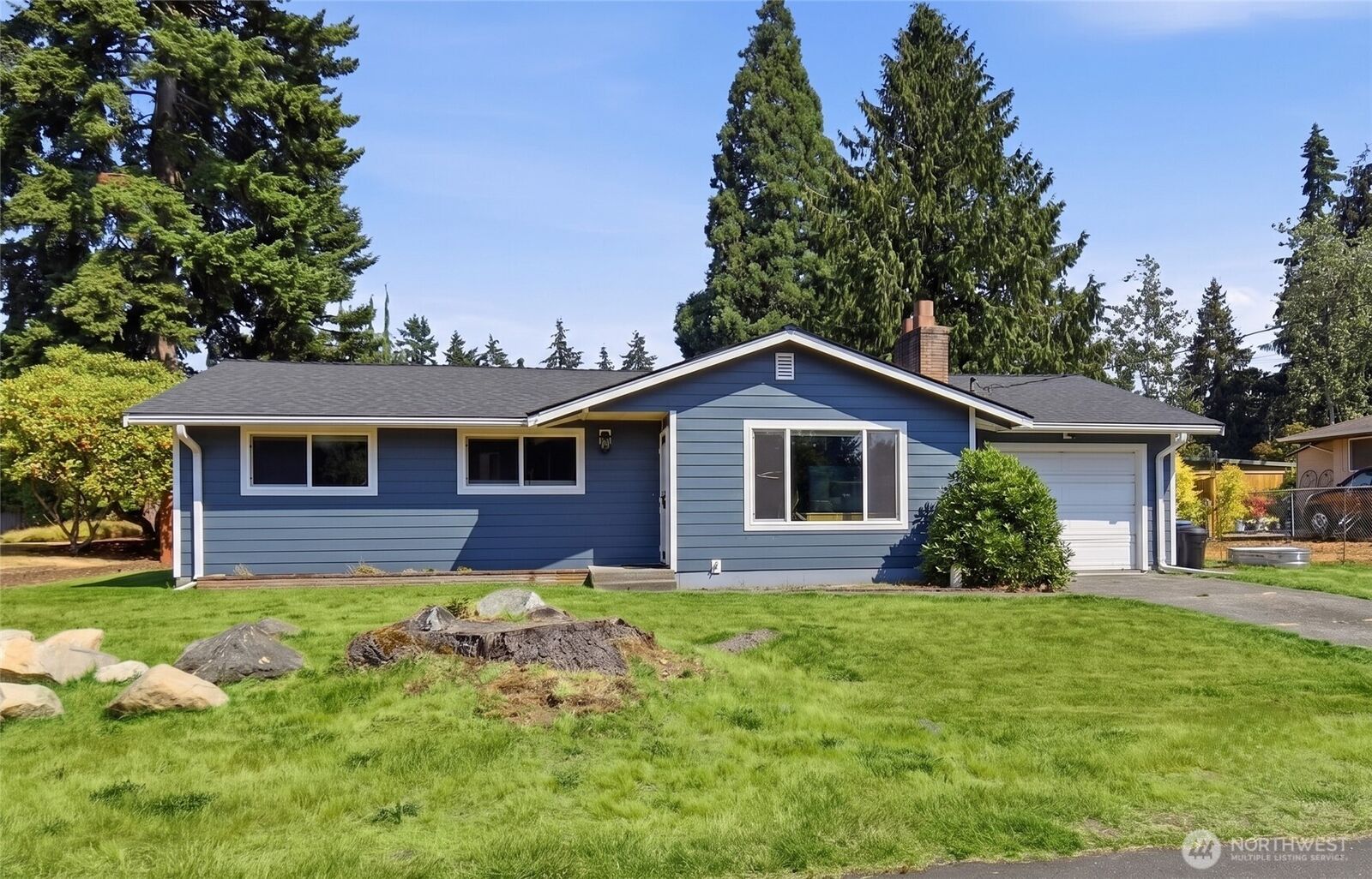 Property Photo: 20621 78th Place W WA 98026