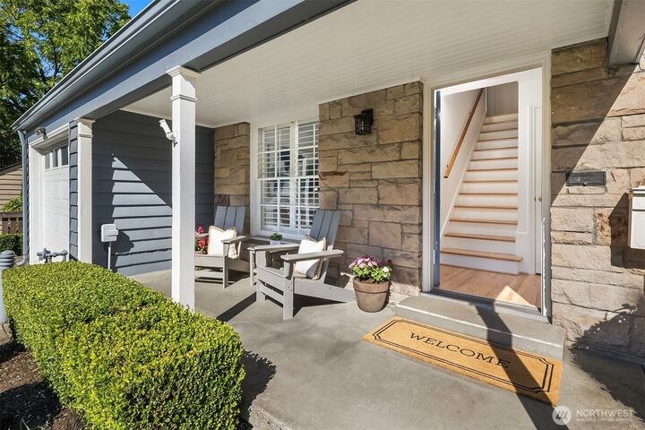 Property Photo: 7346 19th Avenue NE WA 98115