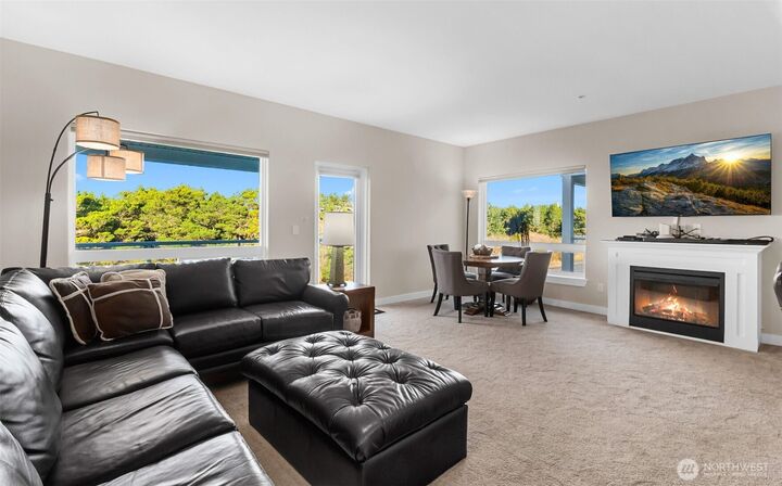 Property Photo:  1600 W Ocean Avenue 1238  WA 98595 
