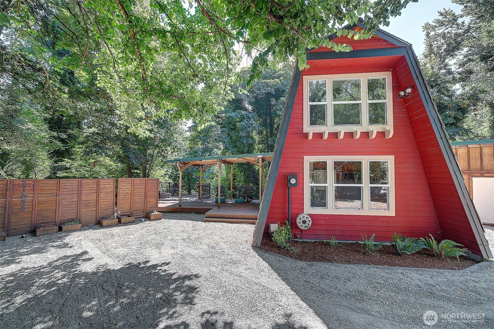 Property Photo: 21654 98th Avenue S WA 98031