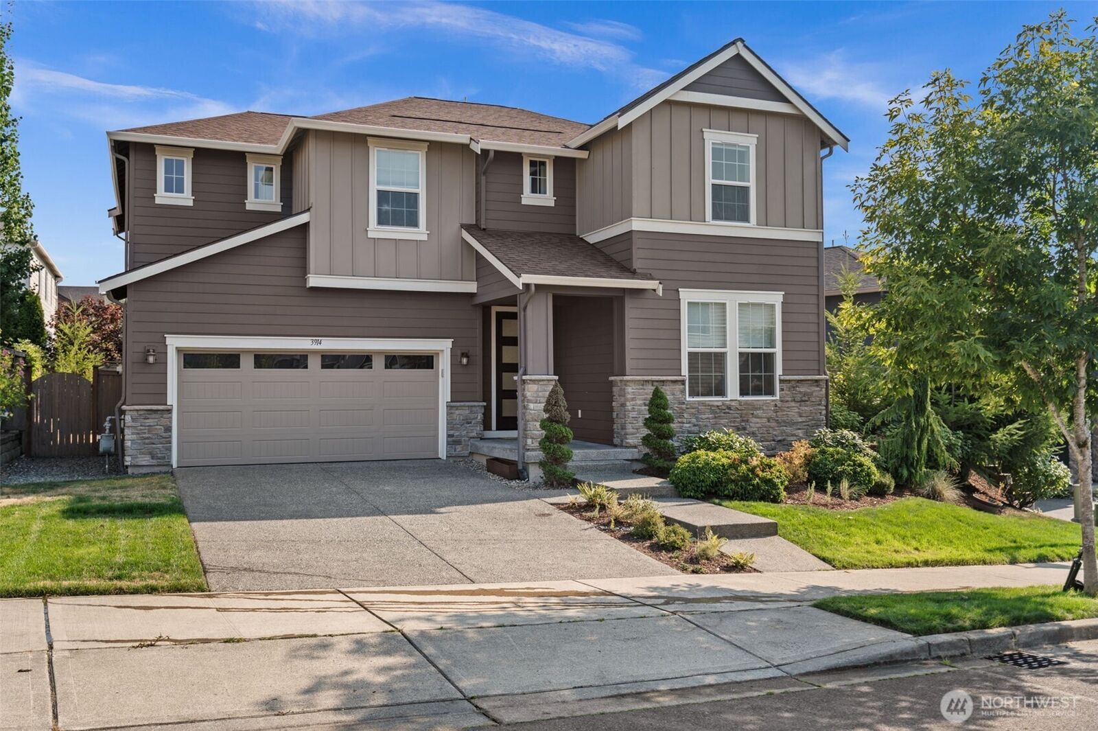 Property Photo: 3914 Sentinel Drive WA 98332