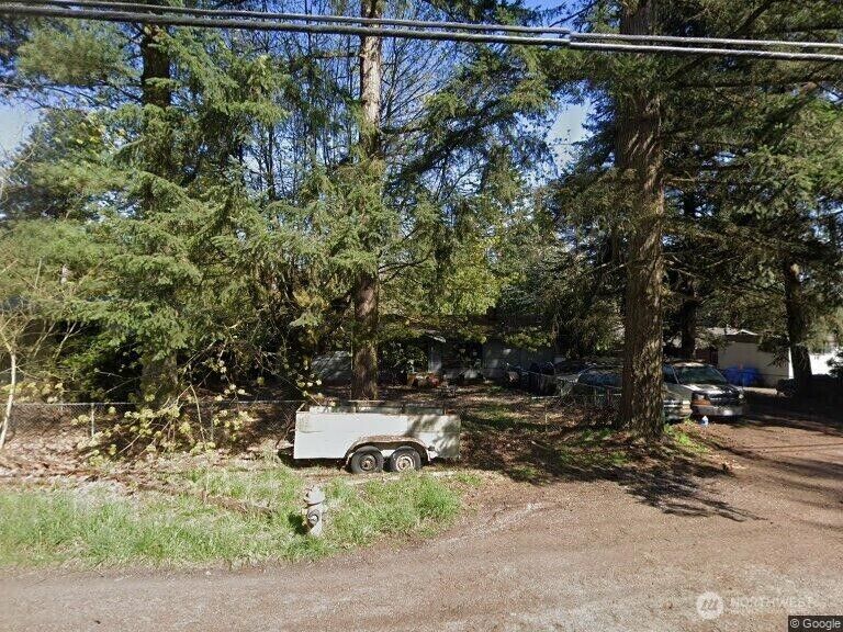 Property Photo:  23009  Meridian Avenue S  WA 98021 