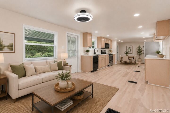 Property Photo: 16137 Lauderdale Street FL 34604