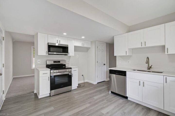 Property Photo: 56 Banister Dr VA 23666