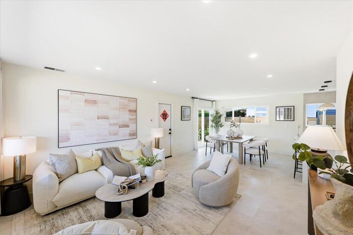 Property Photo: 323 Hiller Street CA 94002