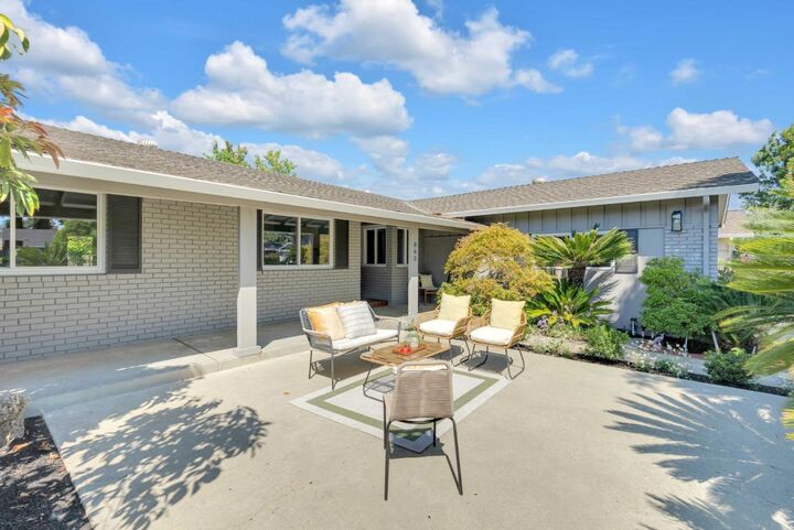 Property Photo: 865 West Knickerbocker Drive CA 94087