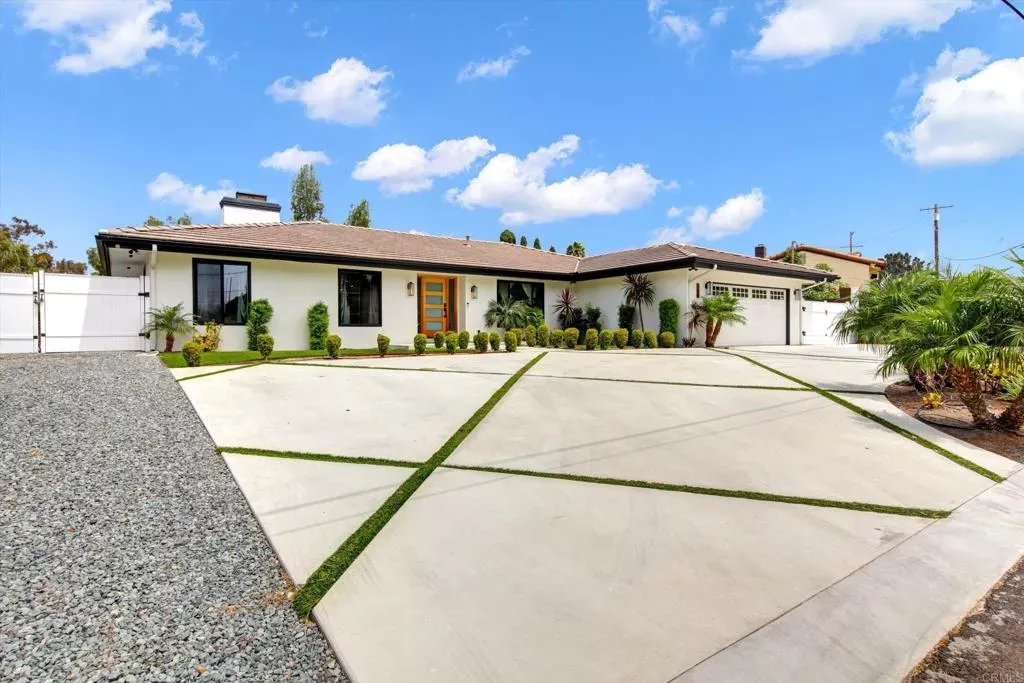 Property Photo: 169 Via De Laurencio CA 91910