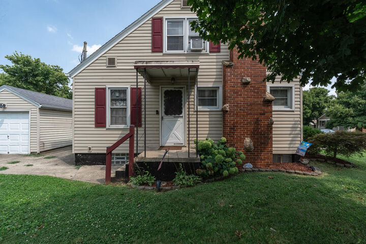 Property Photo: 613 Beechwood Street OH 45601
