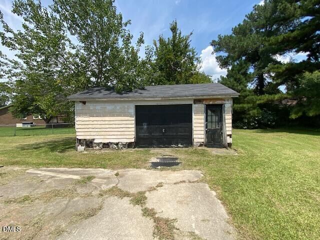 Property Photo:  2201 Tunstall Place SW  NC 27893 