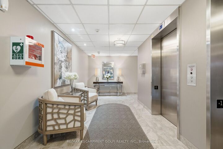 Property Photo:  81 Scott Street 806  ON L2N 7L5 