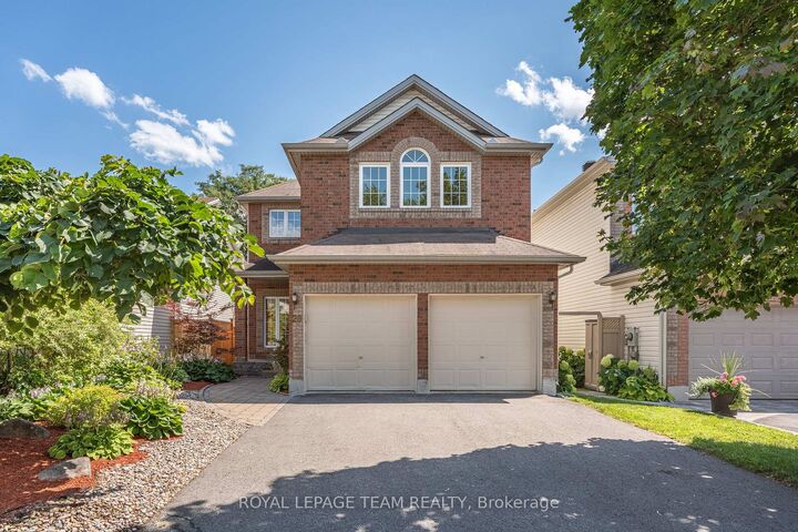 28 Borealis Crescent — photo 1
