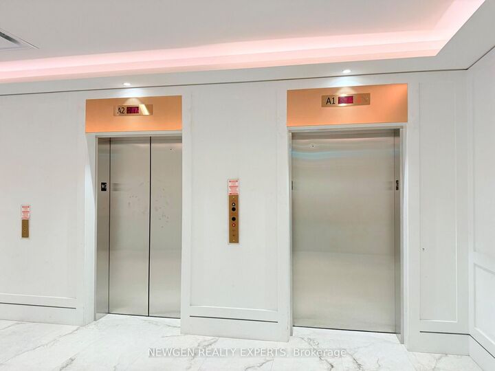Property Photo:  4010 Eglinton Avenue W 1103  ON M9A 0G5 