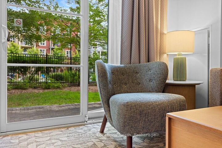 Property Photo: 190 Jozo Weider Boulevard 110 ON L9Y 0V2