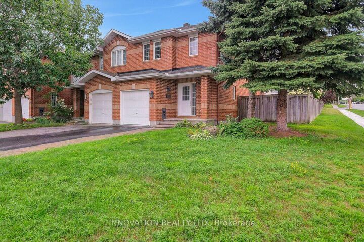 Property Photo: 1310 Halton Terrace ON K2K 3K6