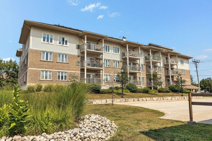 1050 1st Avenue W 204 — photo 1