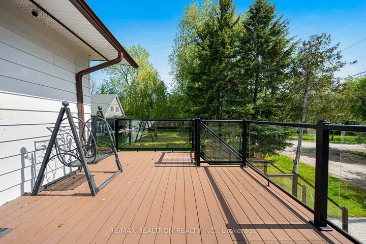Property Photo: 16 Birch Island Road ON L0B 1K0