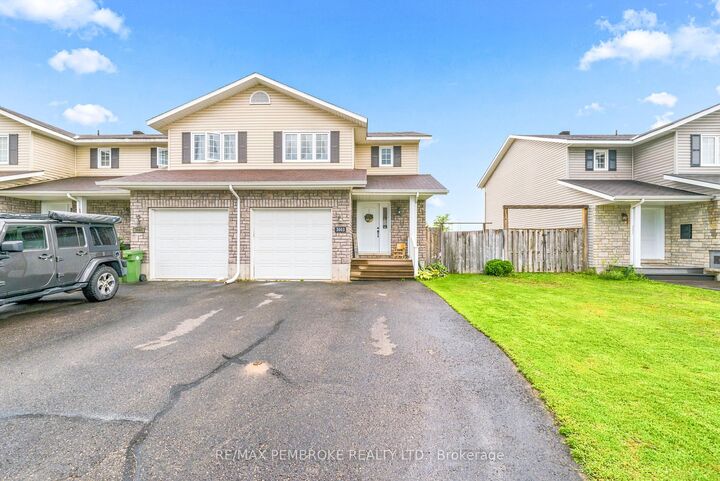 Property Photo:  3003 Sandstone Crescent  ON K8H 0B2 