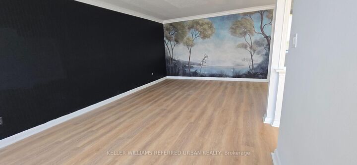 Property Photo:  166 Kennard Avenue  ON M3H 4M7 