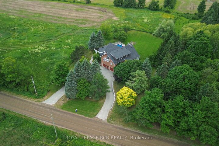 Property Photo: 4314 Beech Grove Side Road ON L7K 0M4