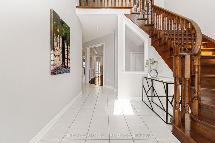 Property Photo: 56 Dovehaven Crescent ON L6P 2N8