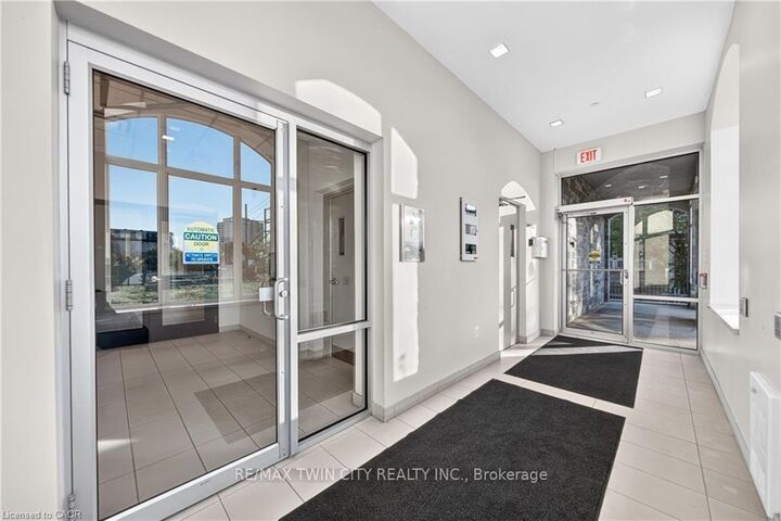 Photo de la propriété: 155 Water Street S 203 ON N1R 3E3