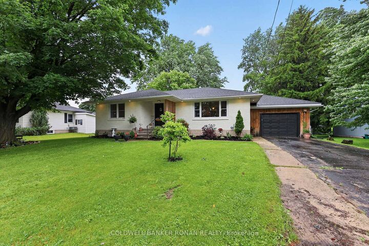 Photo de la propriété: 30 King Street N ON N0G 1Z0