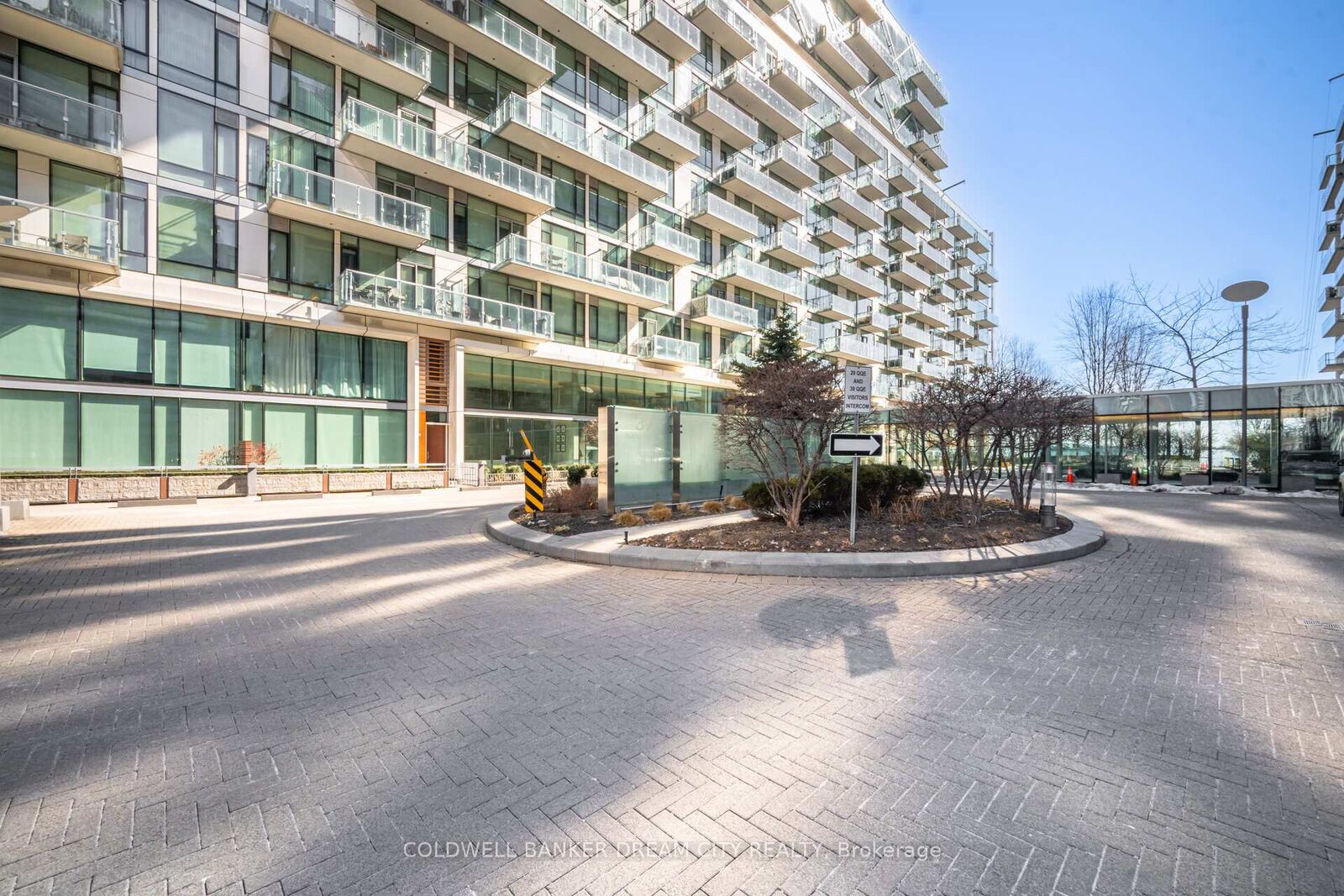 Property Photo:  39 Queens Quay E 837  ON M5E 0A4 