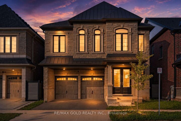 1199 Queens Plate Road E — photo 1