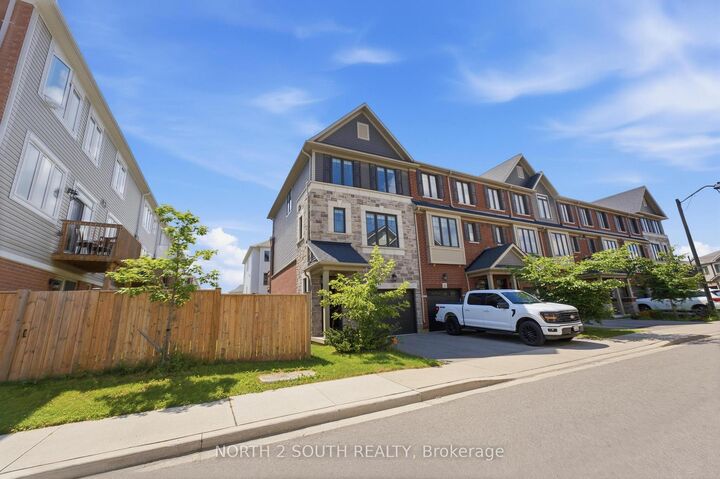 Property Photo: 14 Snowberry Lane ON L8K 0A4