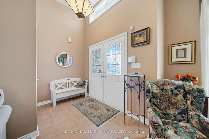 Property Photo:  121 Prince William Way  ON L4M 7H6 