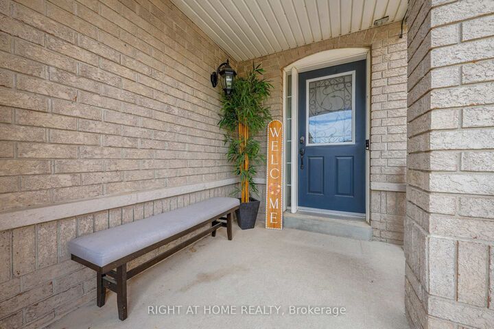 Property Photo: 3881 Partition Road ON L5N 8N2