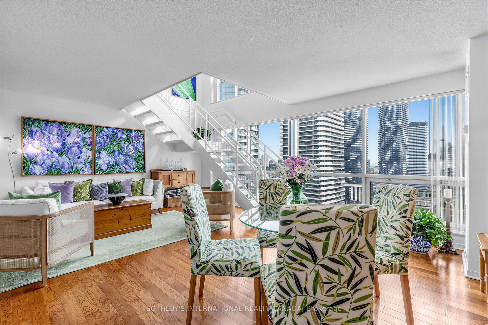 Photo de la propriété: 10 Yonge Street 2809 ON M5E 1R4