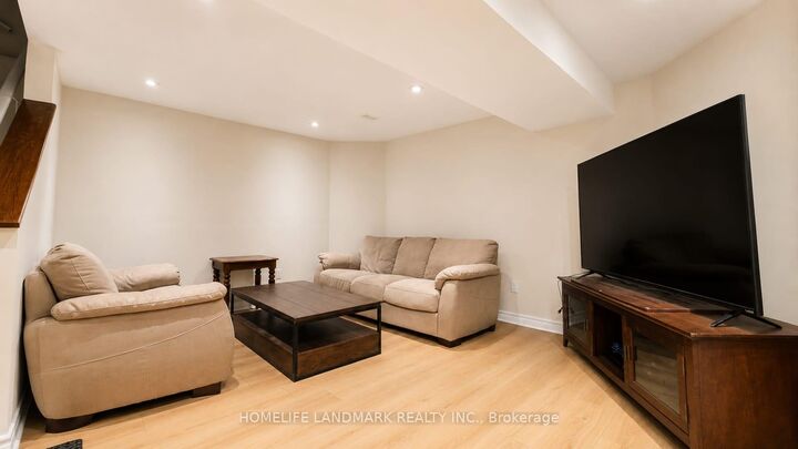 Property Photo:  29 Woodruff Road  ON L6C 2Y6 