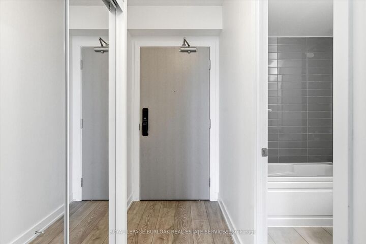 Property Photo: 3200 Dakota Common B810 ON L7M 2A7