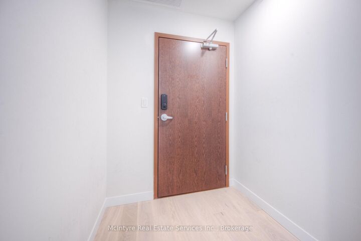 Property Photo: 60 Frederick Street 2209 ON N2H 0C7