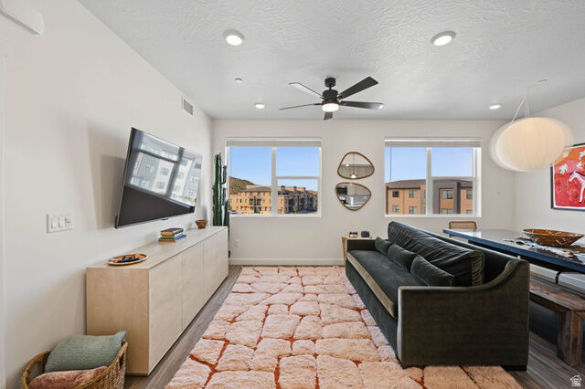 Property Photo:  226 N Cliff Dr L301  UT 84737 