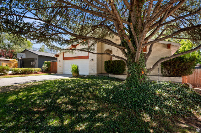 Property Photo:  1910 E Millcreek Way  UT 84106 