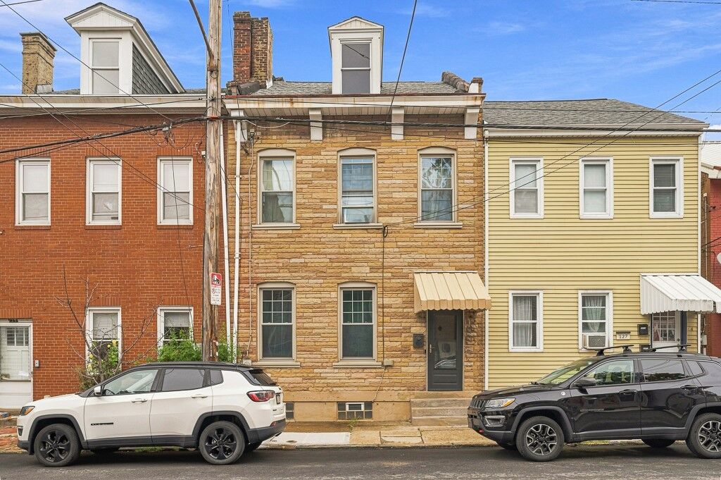 Property Photo:  125 45th St  PA 15201 