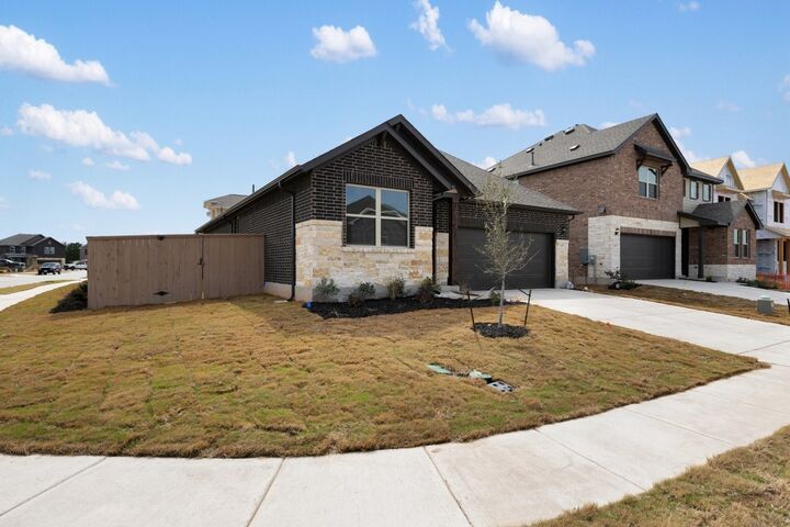 Property Photo:  1924 Davee Place  TX 78633 
