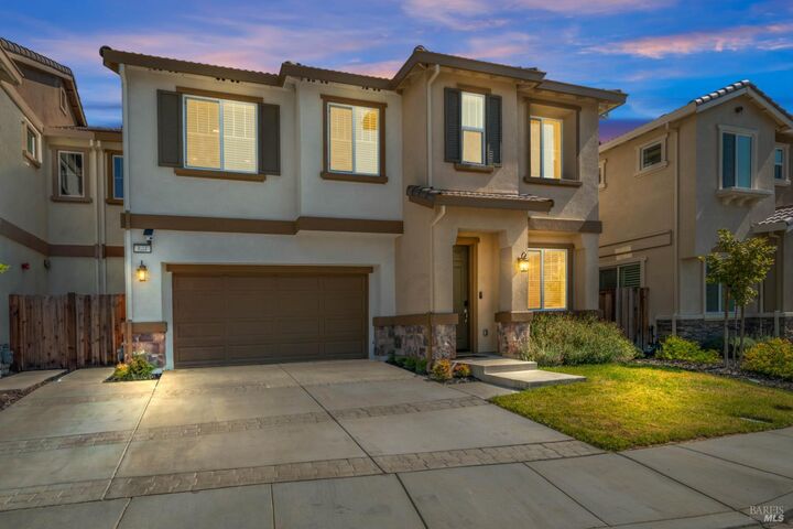 Property Photo: 844 Crescendo Street CA 94534