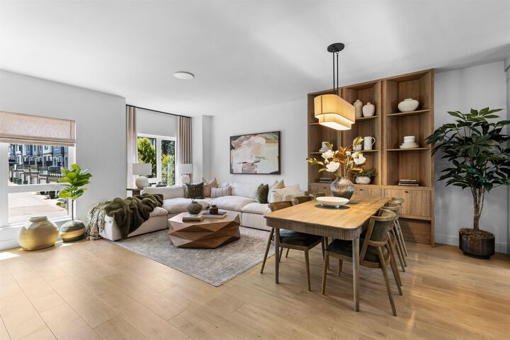 Property Photo: 16765 25 Avenue 7 BC V3Z 0X3