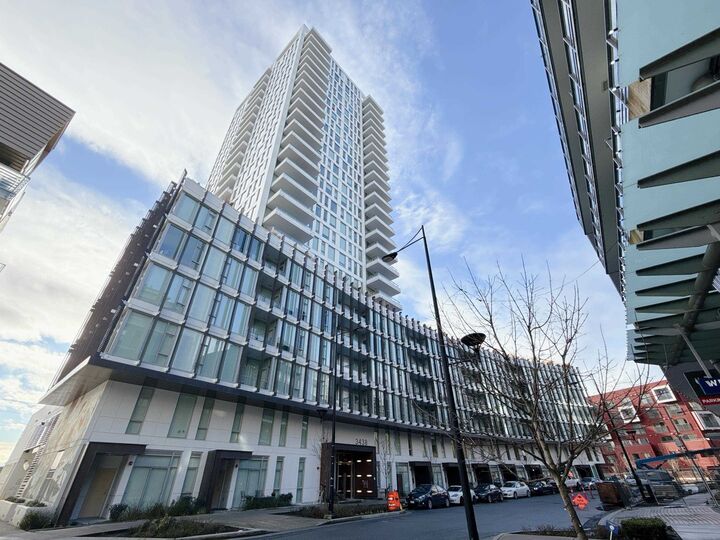 3438 Sawmill Crescent 321 — photo 1