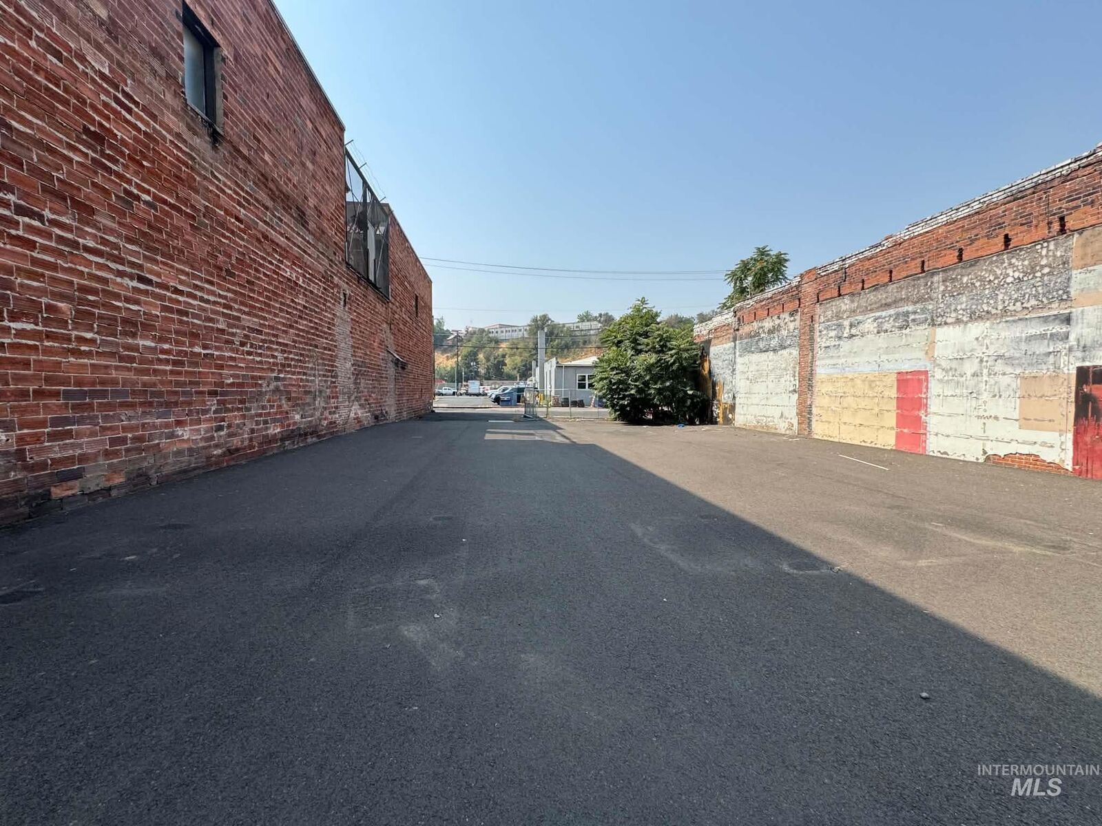 Property Photo: 858 Main St ID 83501