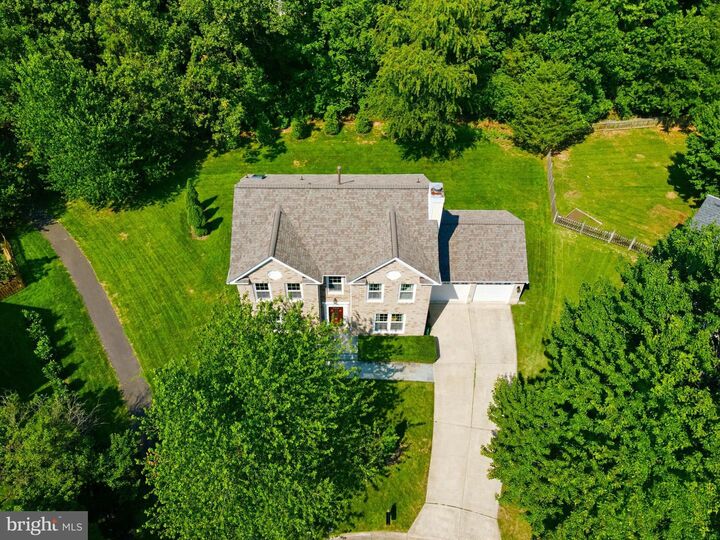 Property Photo:  20896 Fowlers Mill Circle  VA 20147 