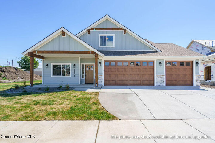 Property Photo:  975 W Cordgrass Ave  ID 83854 