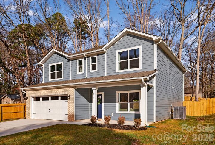 Property Photo:  9000 Pinenoll Lane  NC 28215 